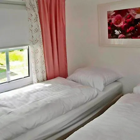 Feriehus Ferienhaus Mit Kamin Am Achterwasser In Luetow *