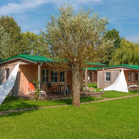 Ferienhaus Mit Kamin Am Achterwasser In Luetow