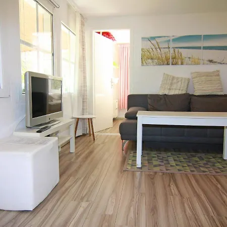 Ferienhaus Mit Kamin Am Achterwasser In Luetow Feriehus