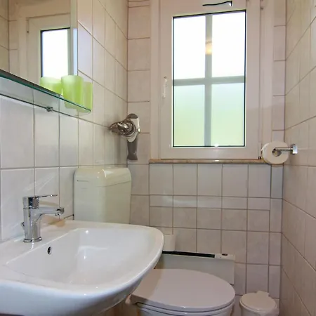 Feriehus Ferienhaus Mit Kamin Am Achterwasser In Luetow *